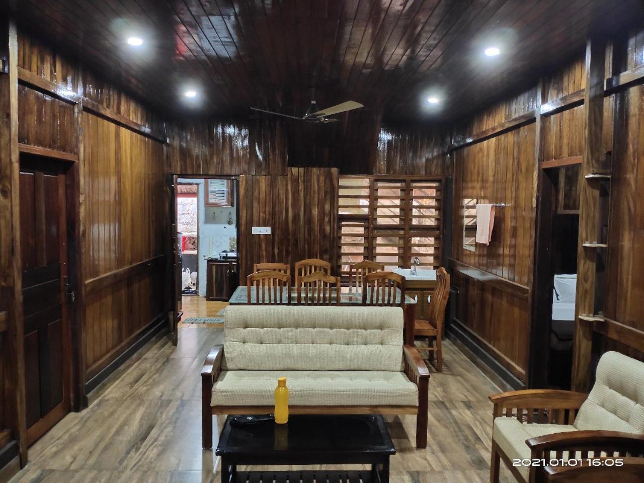 Apartament Jackroot Heritage Athirappilly Kallana Zewnętrze zdjęcie